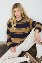 WIDE STRIPE CREW NECK LONG SLEEVE KNIT SWEATSHIRT