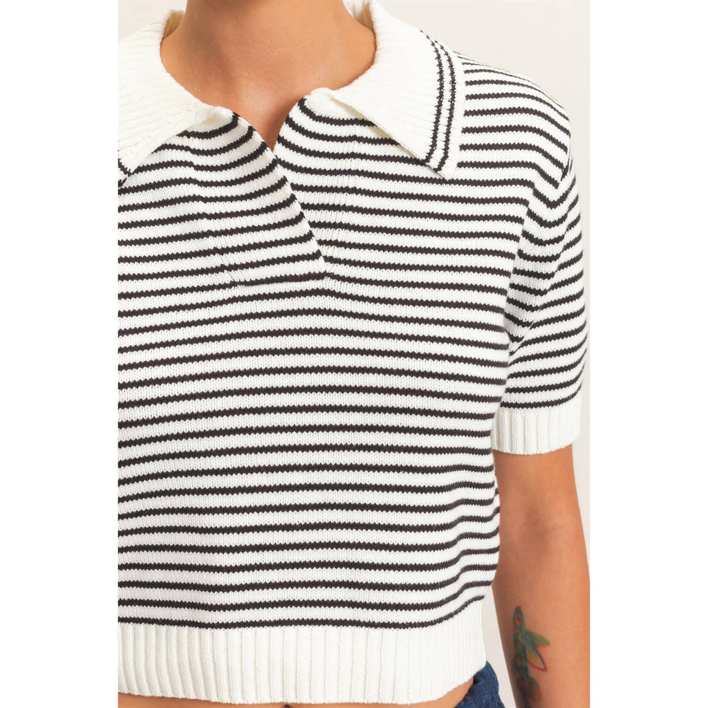 Striped Short Sleeve Collar Knit Top