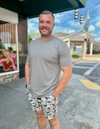 Honey Hole The Weekender Shorts - Hideaway Camo