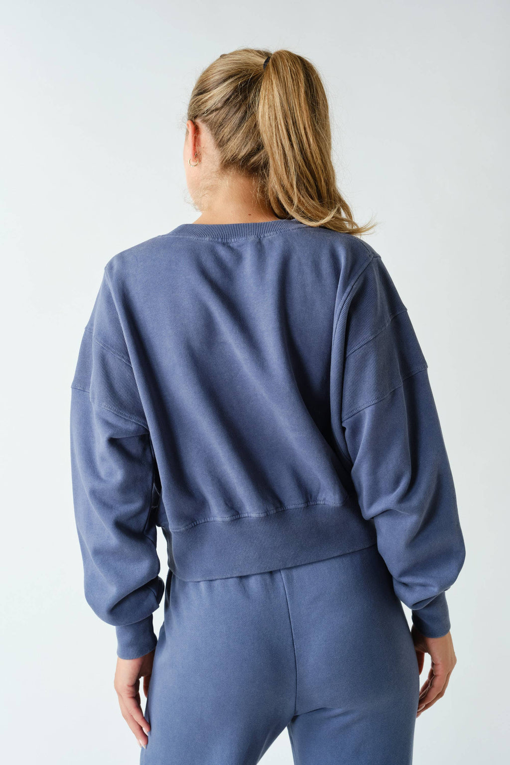 Mineral Wash Luxe Cropped Sweatshirt