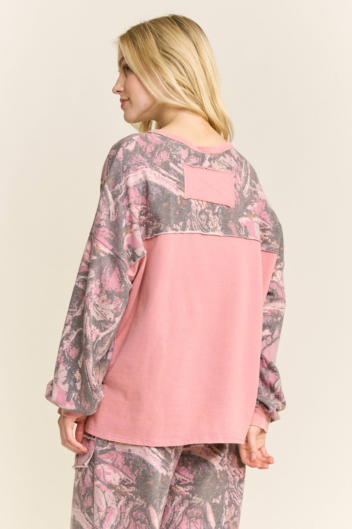 Washed Block Tree Camo Sweatshirt HT6848