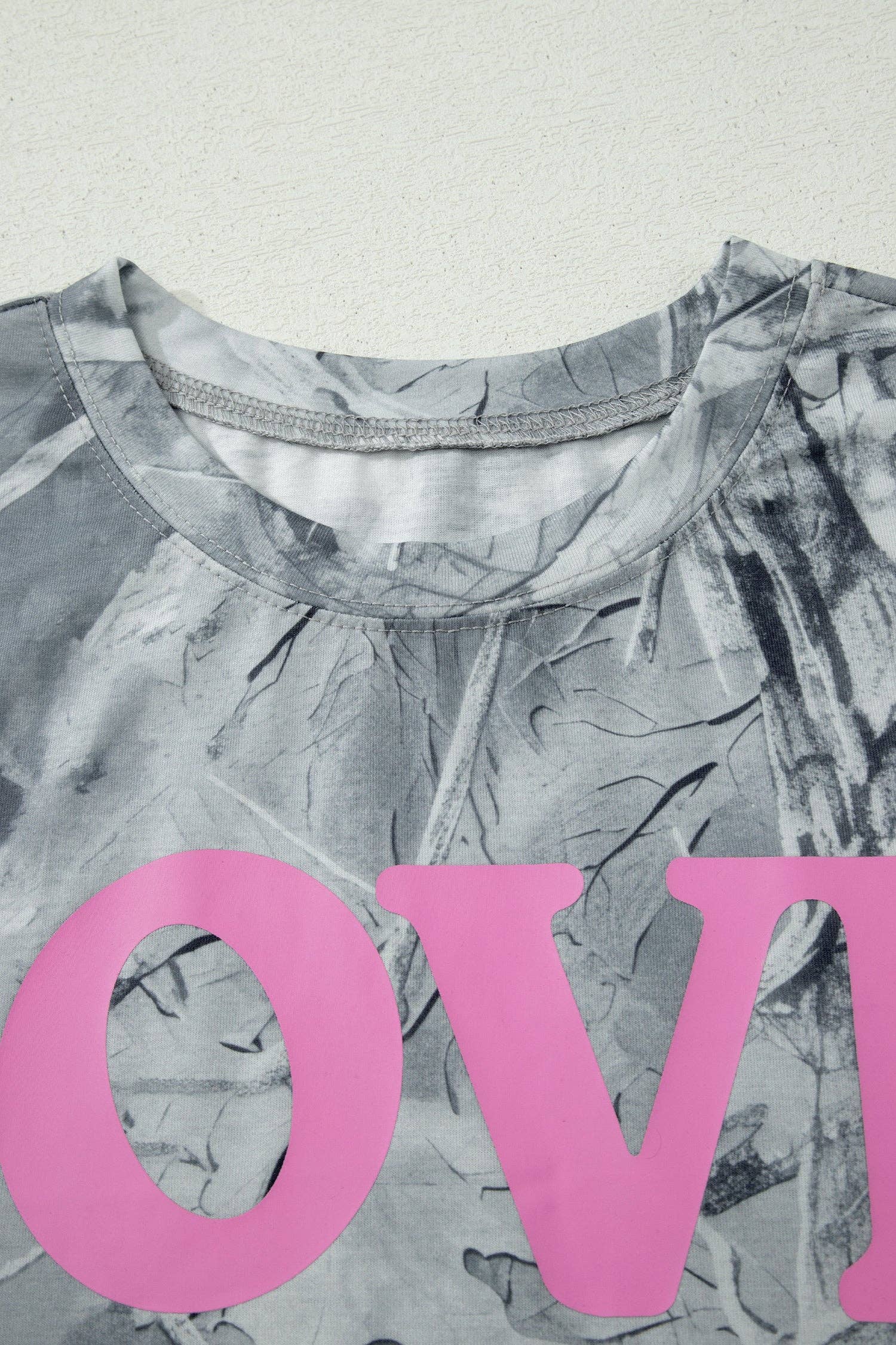 PRETTY BASH Love Like Jesus Camo Woodland Tee