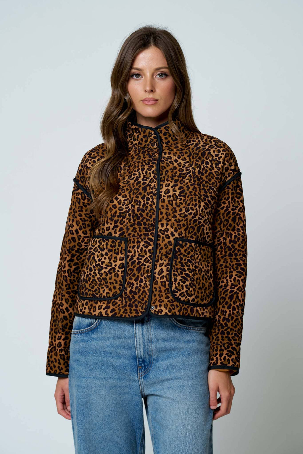 LEOPARD PRINT SNAP BUTTON JACKET