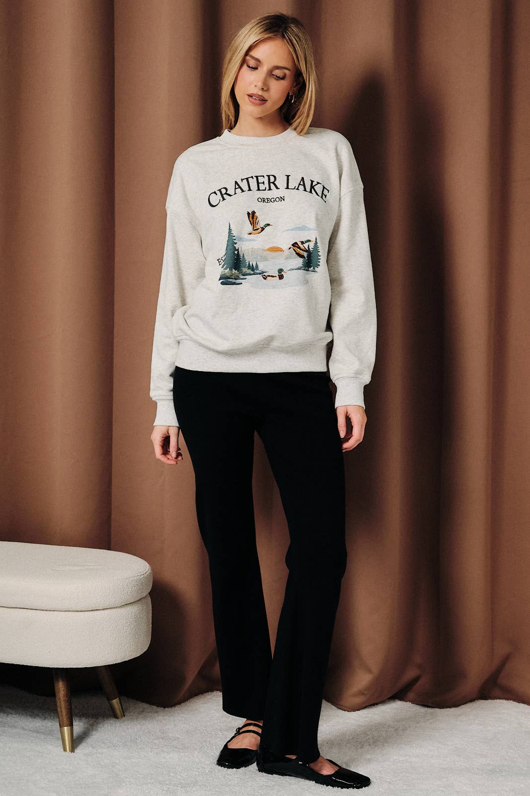 Crater Lake Oregon Mallard Graphic Long Sleeve Sweatshirt