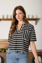 STRIPE SHORT SLEEVE BOXY HENLEY KNIT TOP