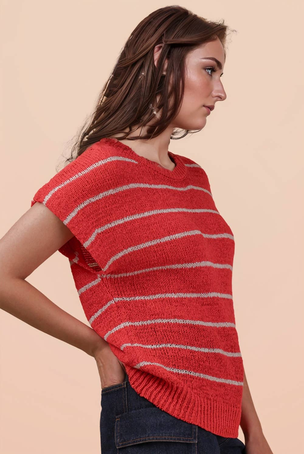 12W3319N-Striped Knit Sweater Vest Top