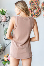 ET7276-11 SLEEVELESS SOLID URBAN RIBBED TOP