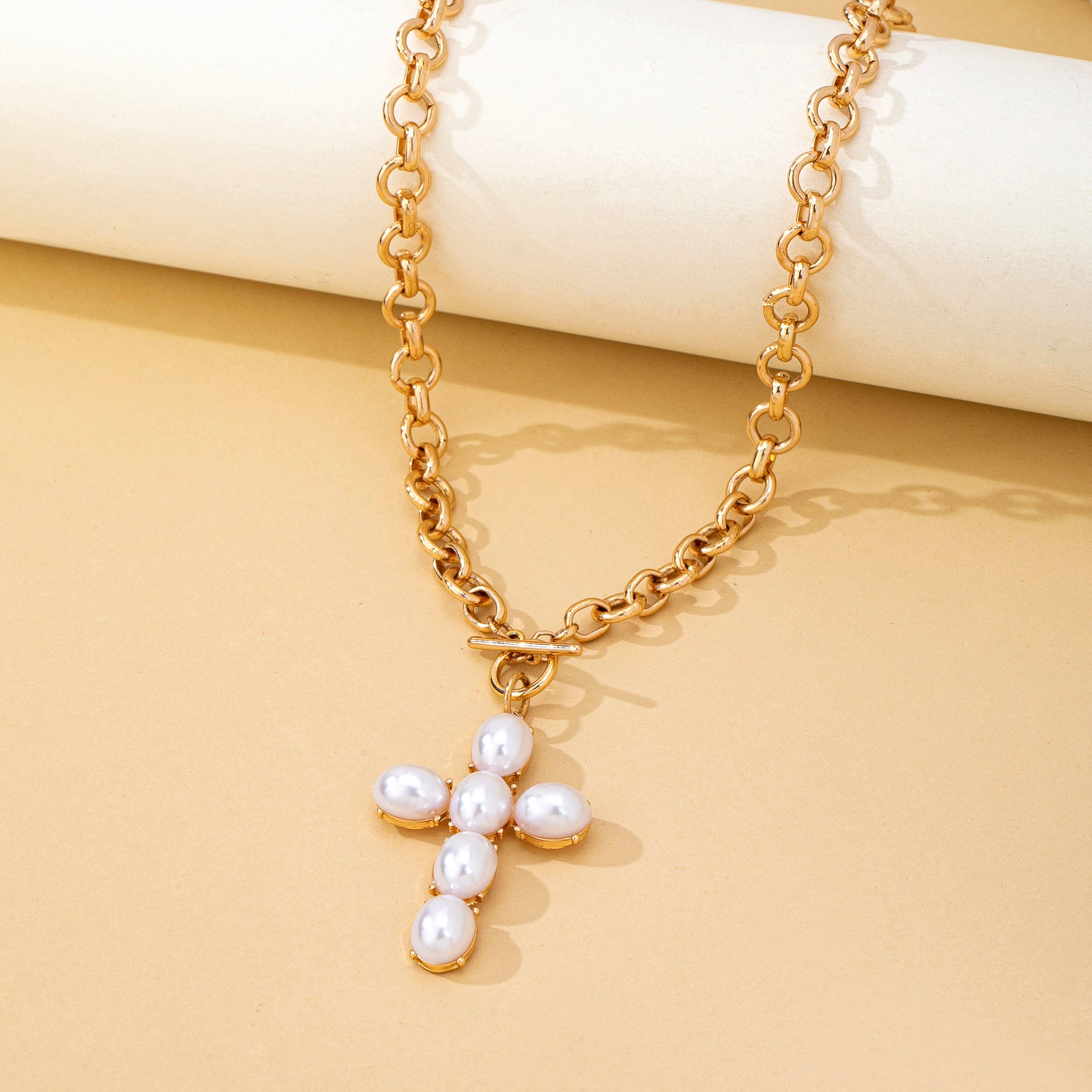Large Pearl Cross Toggle Necklace | 80N93068
