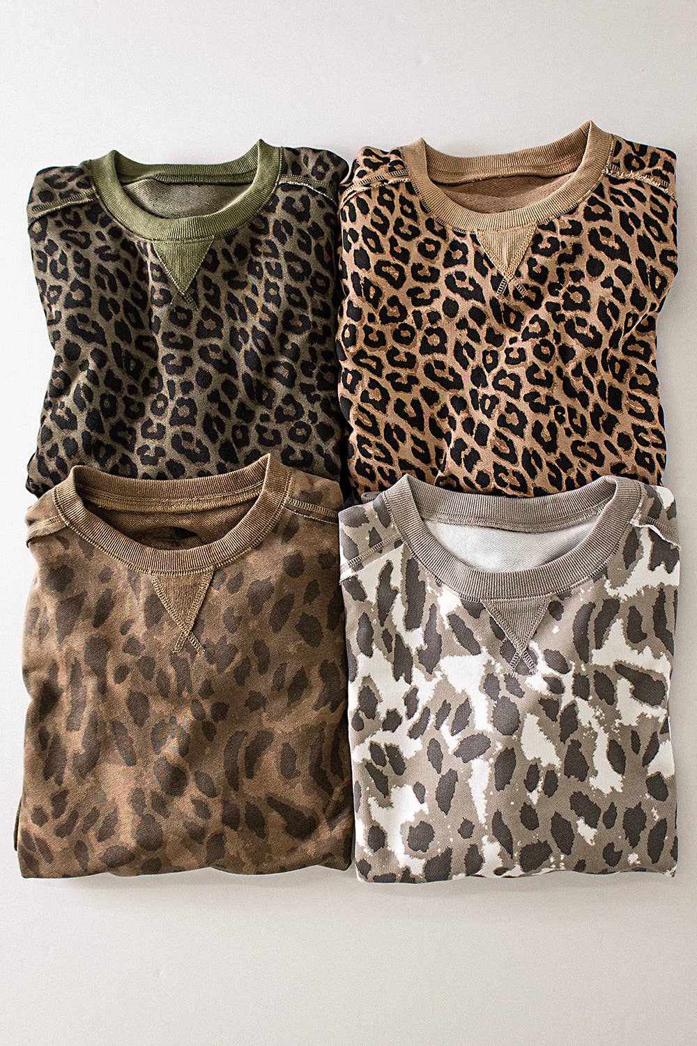NT12770-Printed Crew Neck Sweatshirt