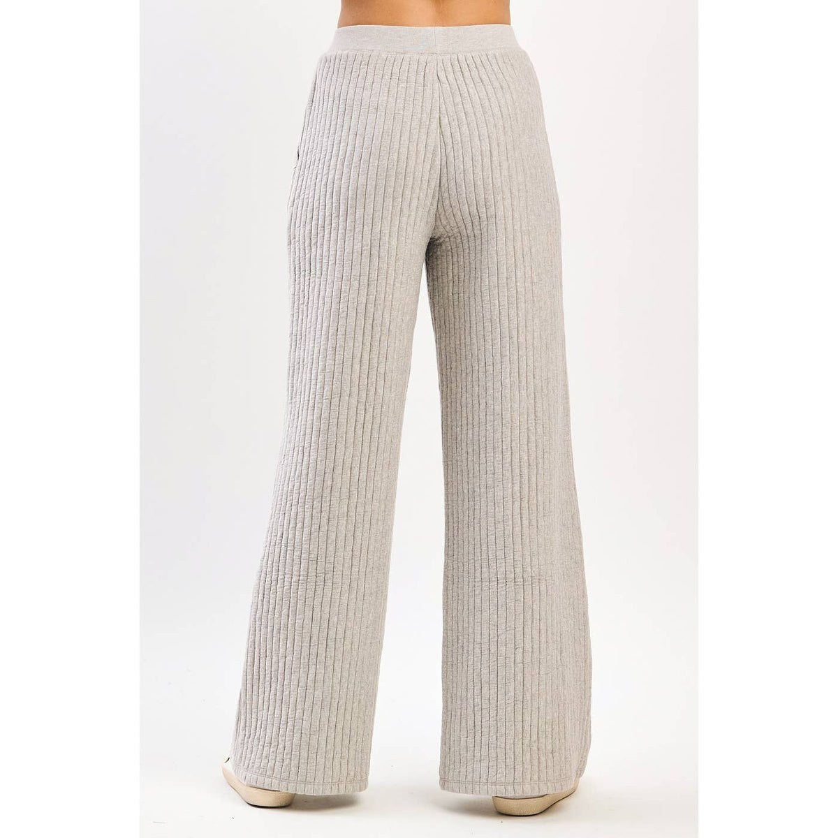 QUILTED CREW NECK SWEATSHIRT AND PANTS SET