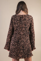 ND31903-Leopard Printed Pleated Mini Dress