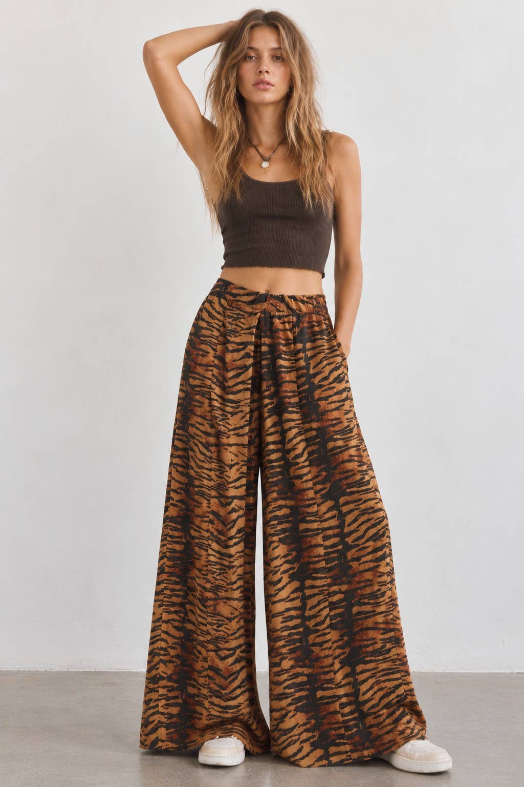 TIGER PRINT WIDE LEG PANTS