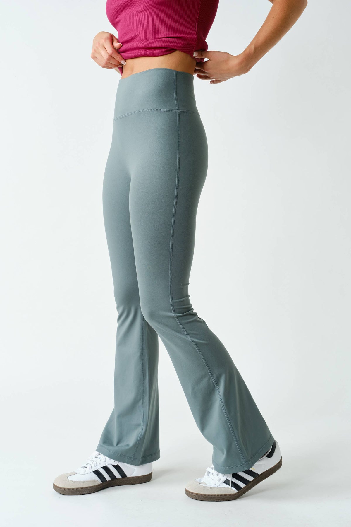 Venice Seamless-Front Flare Pants