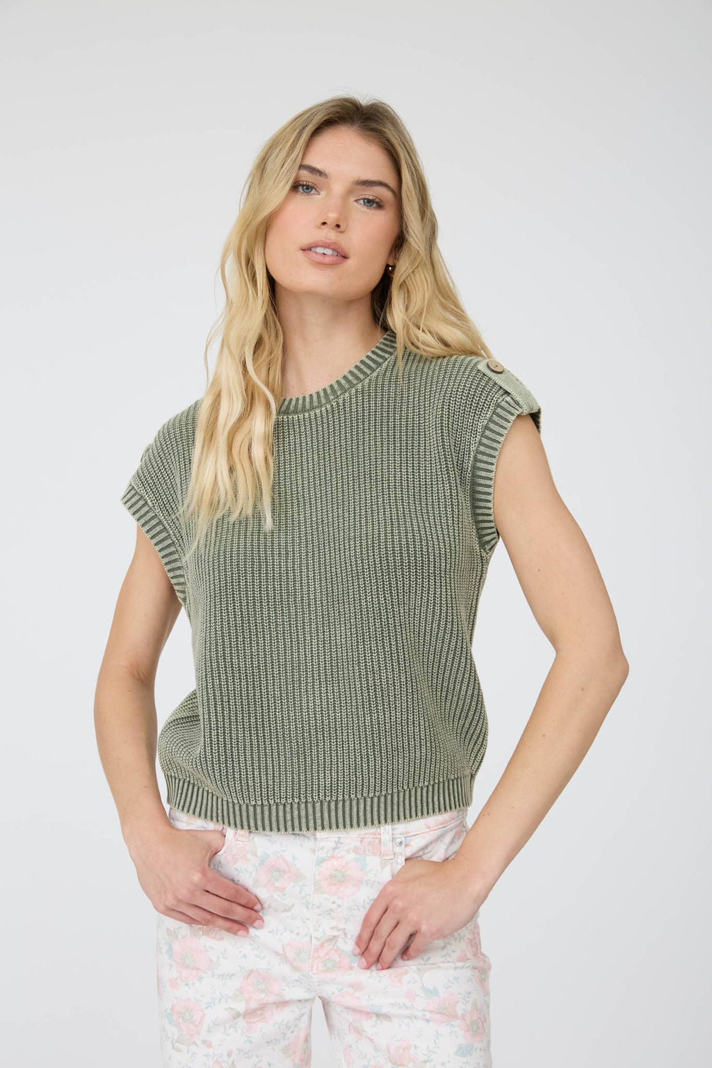 ACID WASHED TAB SLEEVE BACK BUTTON KNIT TOP