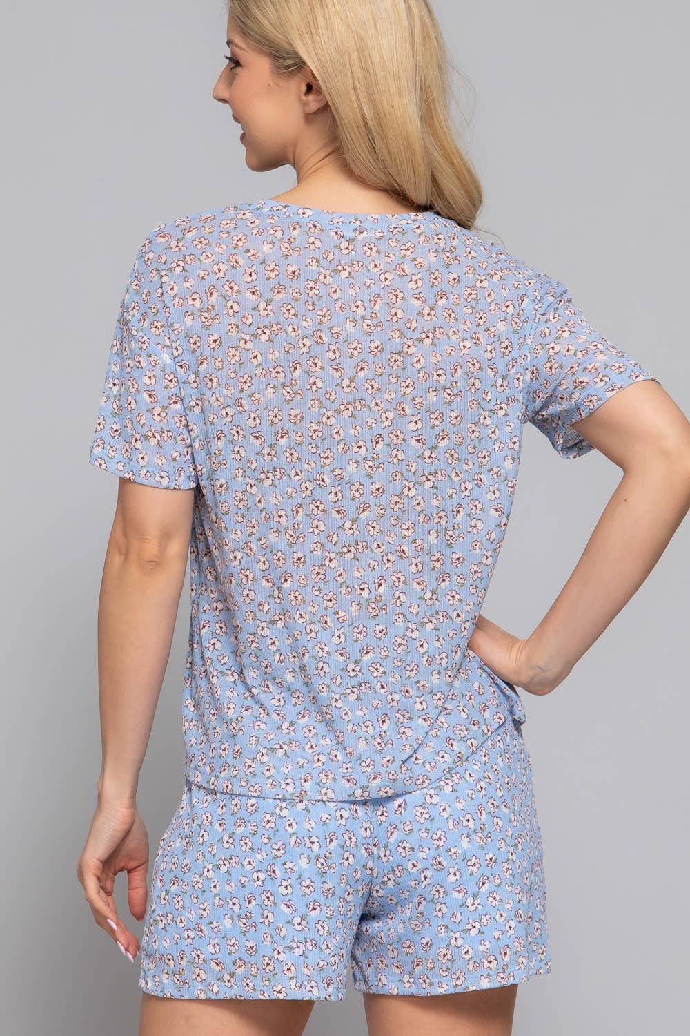 Short Sleeve Round Neck Floral Print Knit Top & Shorts Set