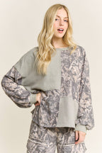 Washed Block Tree Camo Sweatshirt HT6848