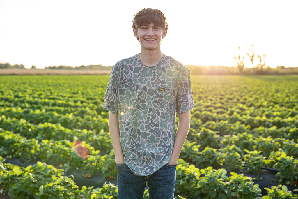 Honey Hole - Performance Shirt - Duck Camo