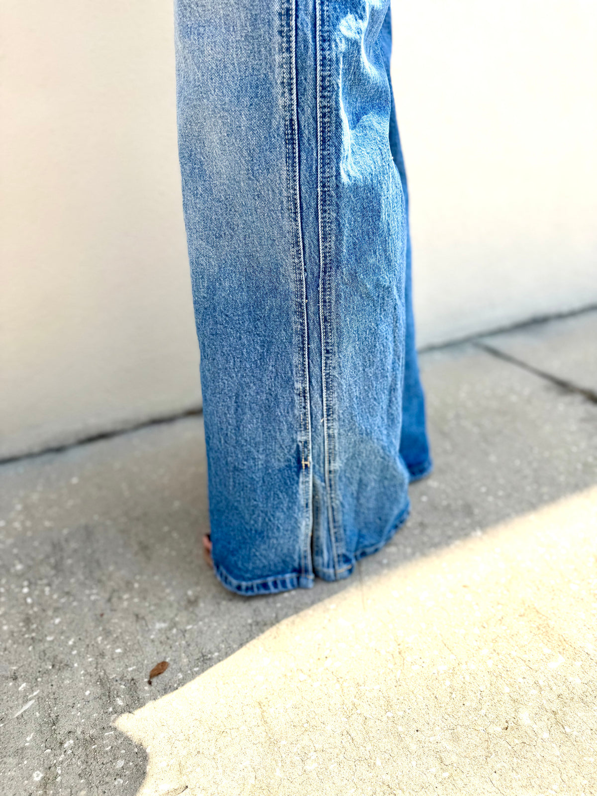 Petra153 MID RISE COMFORT WIDE LEG W/ SEAM DETAILING