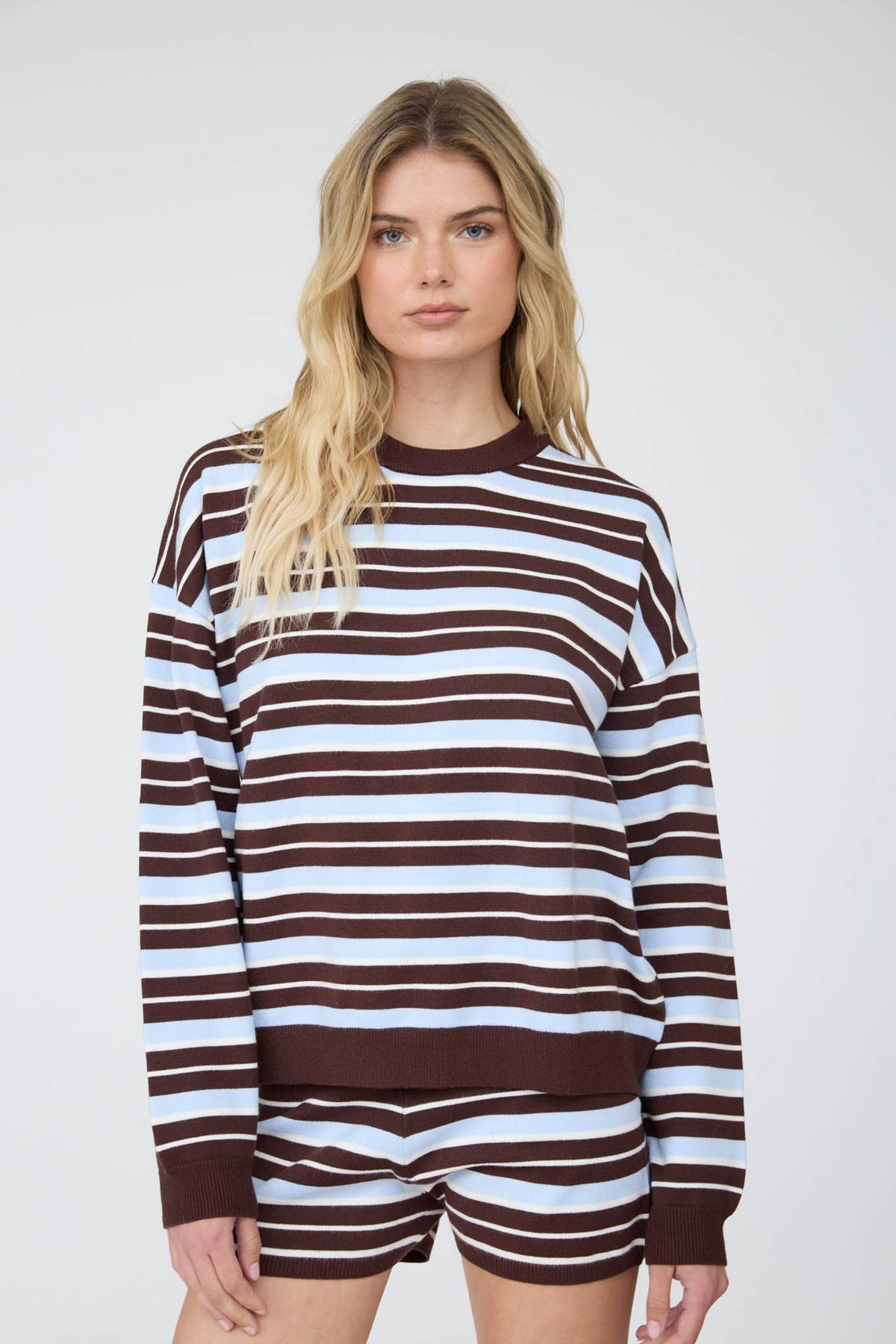 MULTI-COLOR STRIPE BOXY LONG SLEEVE KNIT TOP