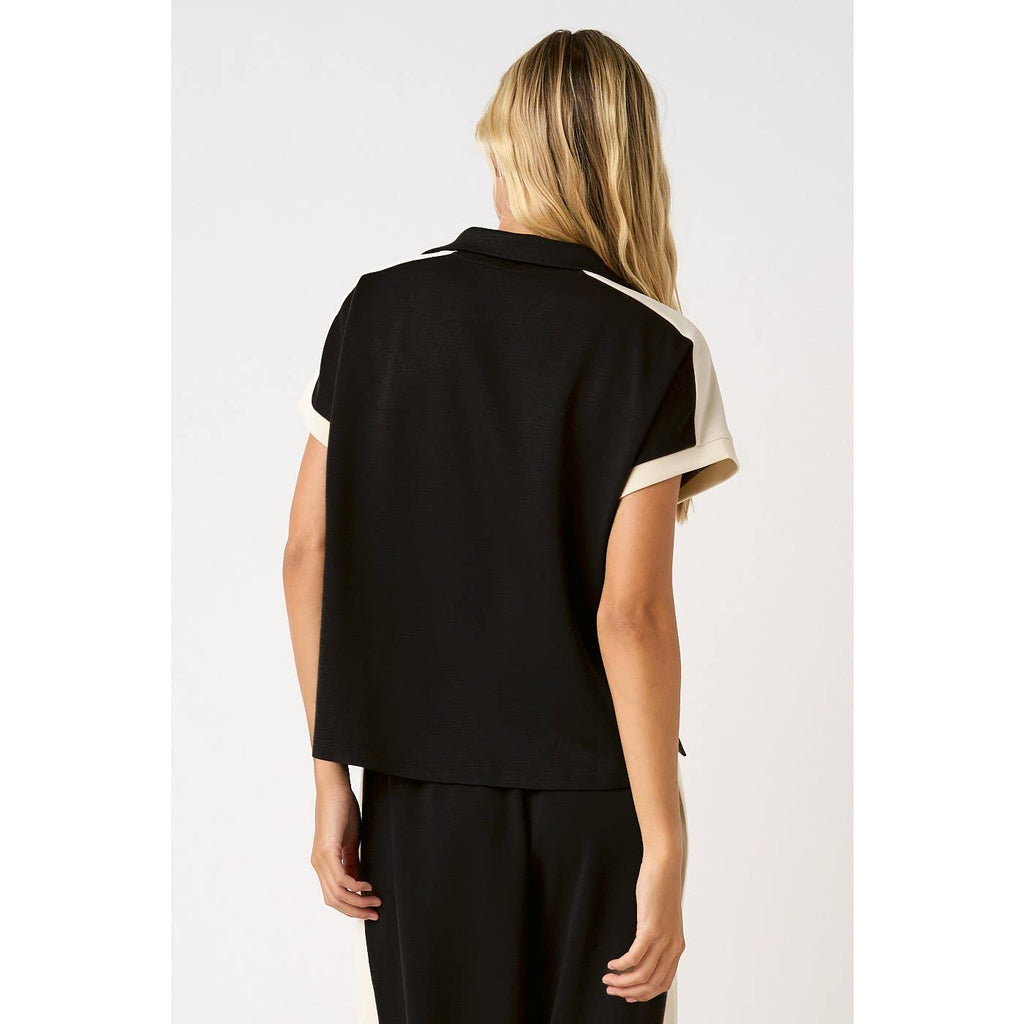 CLOUD KNIT CONTRAST STRIPE POLO SHORT SLEEVE TOP