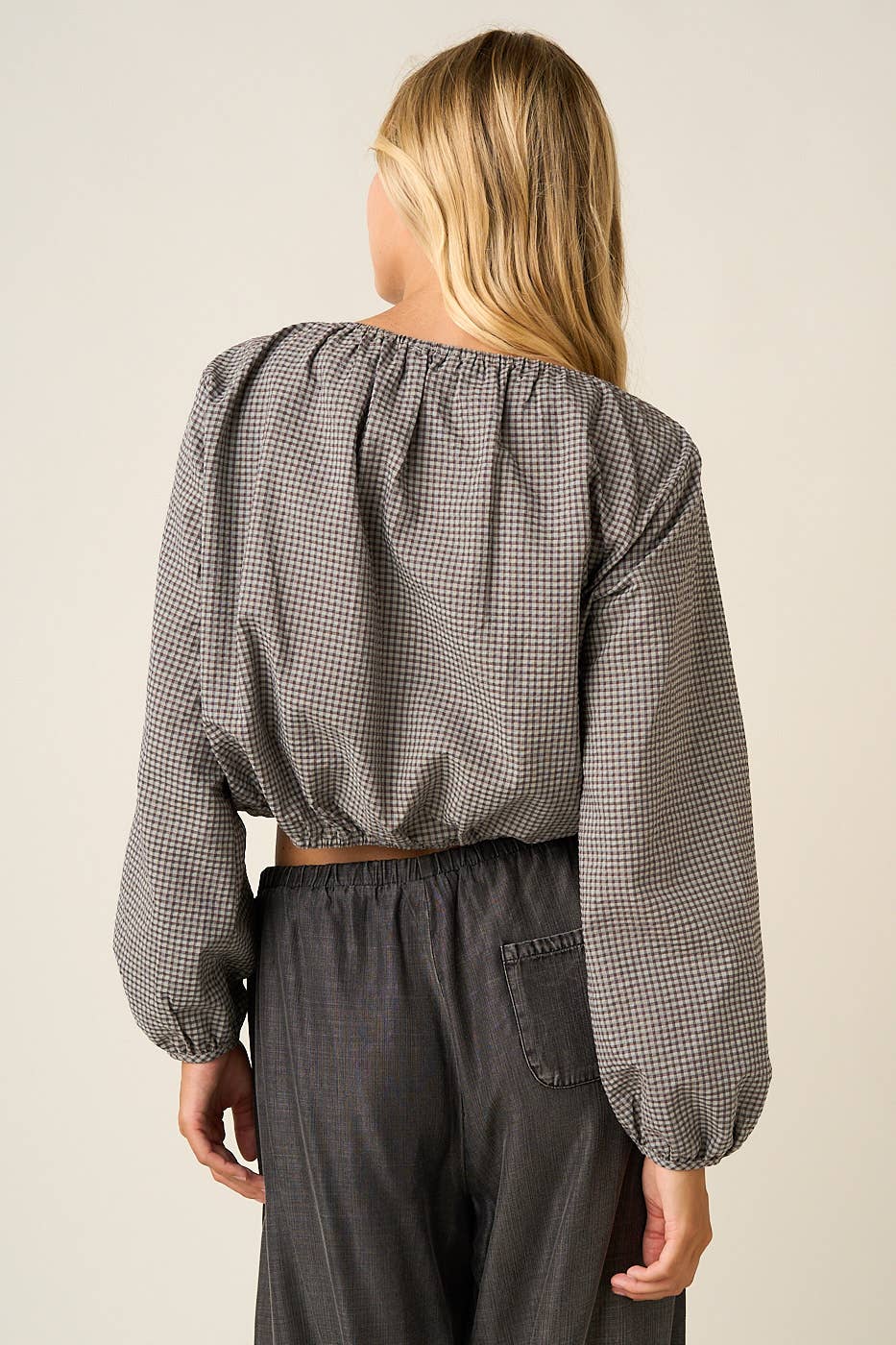CHECKERED RUFFLE TRIM TIE FRONT LONG SLEEVE TOP
