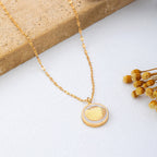 Gold Seashell MOP Medallion Necklace | 80N93074