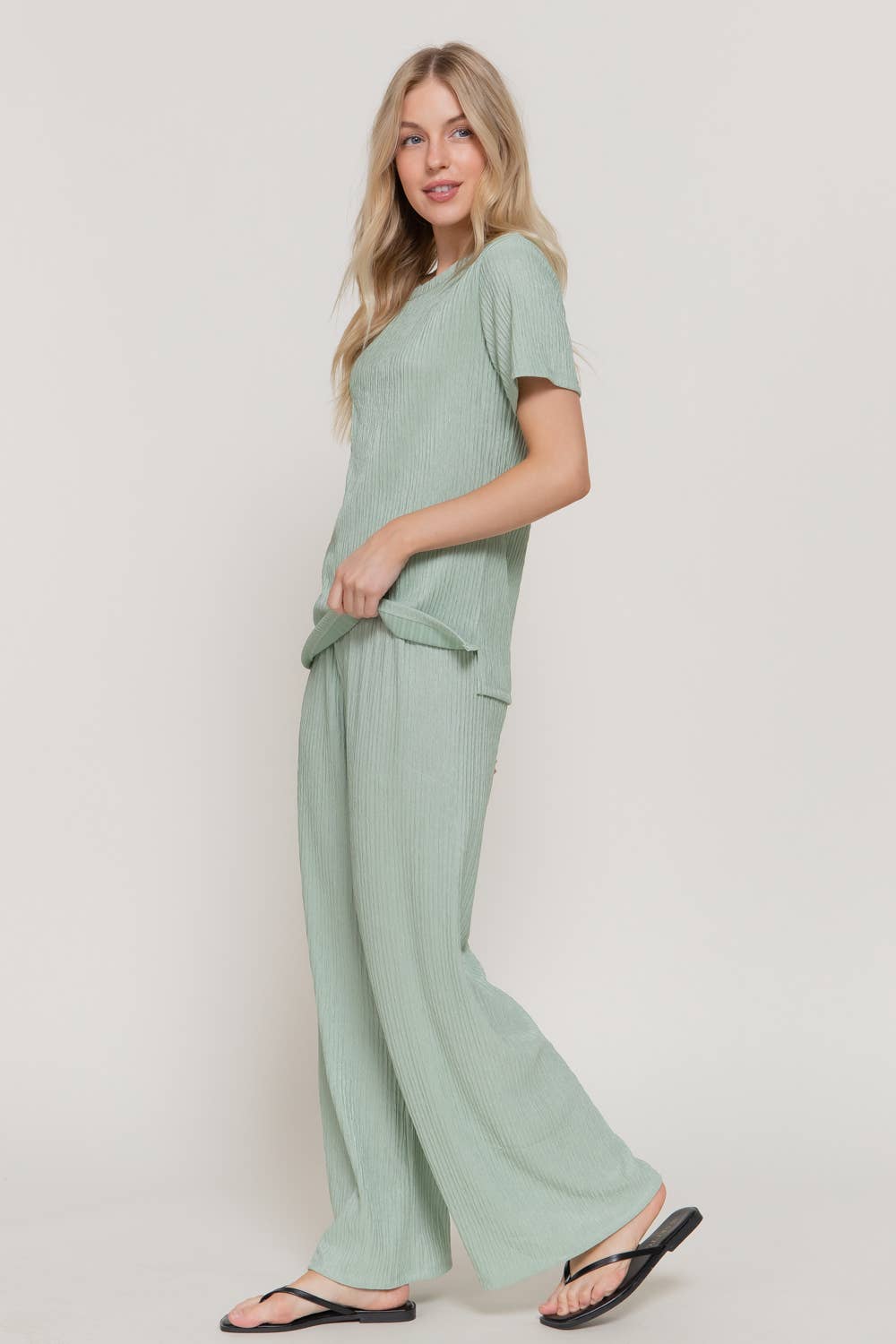Short Sleeve Top & Wide Knit Pants Set