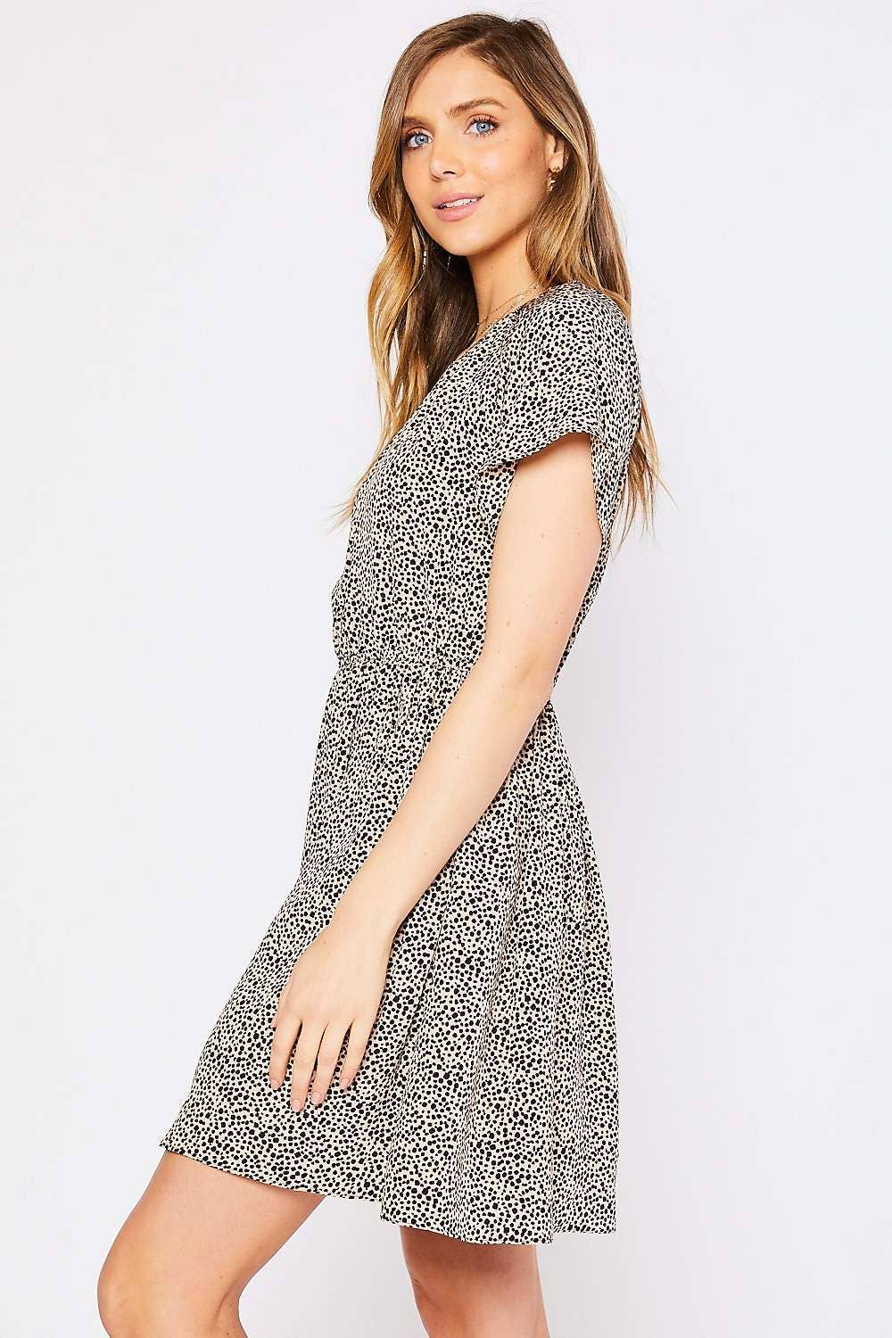 ANIMAL PRINT FLARE SLEEVES SMOCKED WAIST