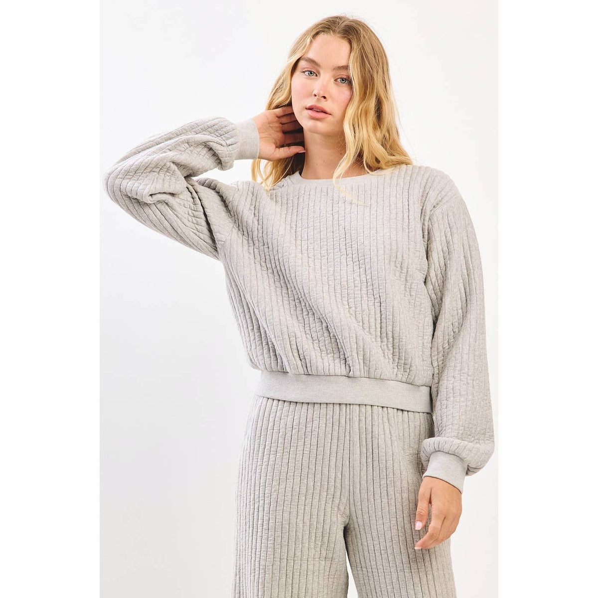 QUILTED CREW NECK SWEATSHIRT AND PANTS SET