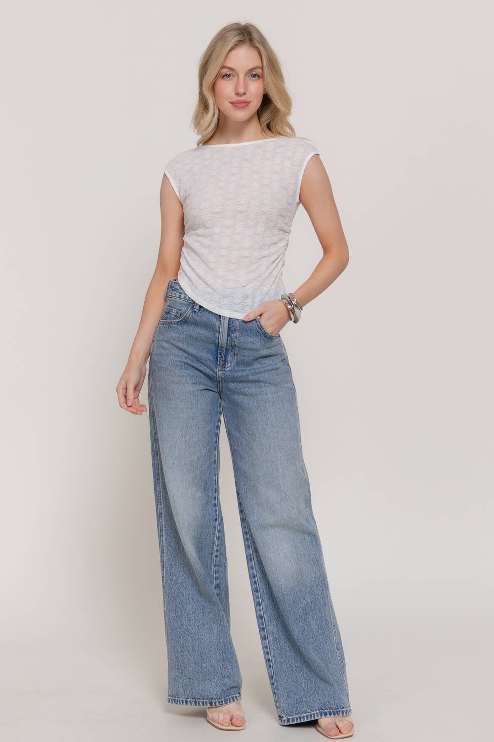 Sleeveless Reversible Boat/Round Neck Stretch Lace Top