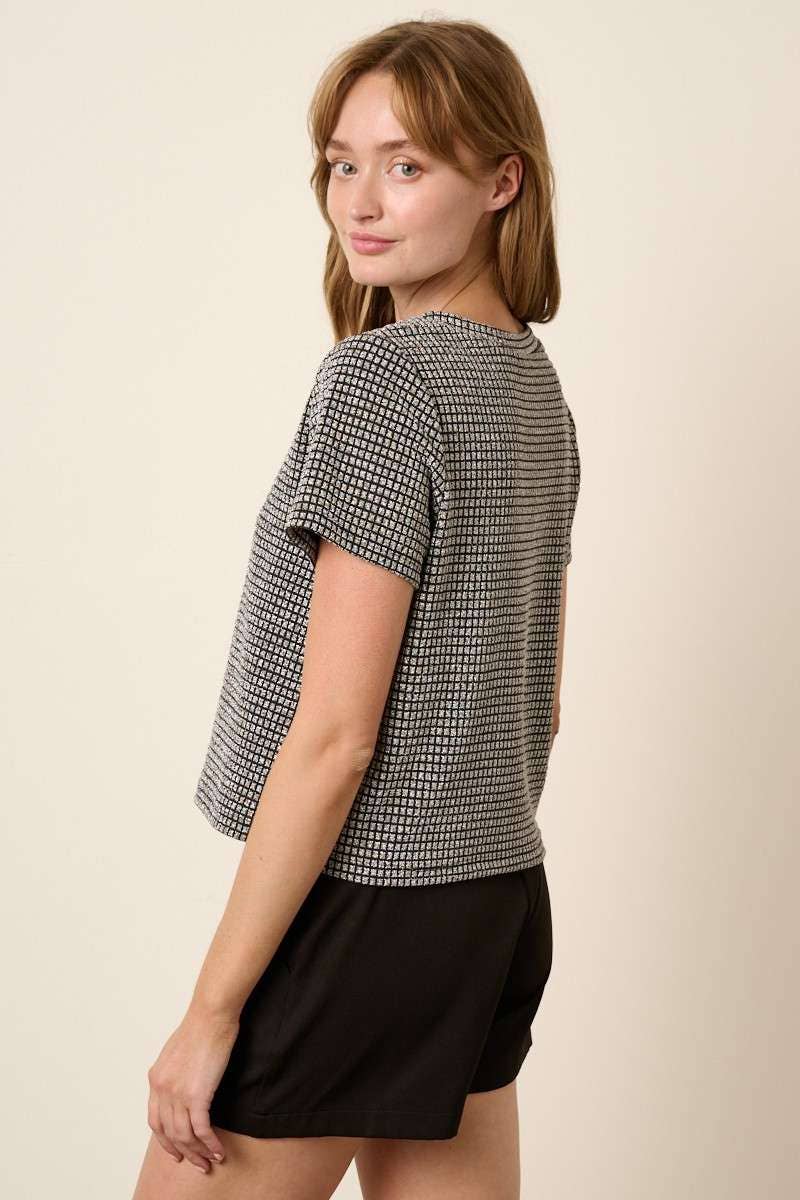 T10373B - GEO PATTERN METALLIC SHORT SLEEVE TOP