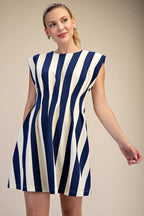 Round Neck Waist Pleated Mini Dress