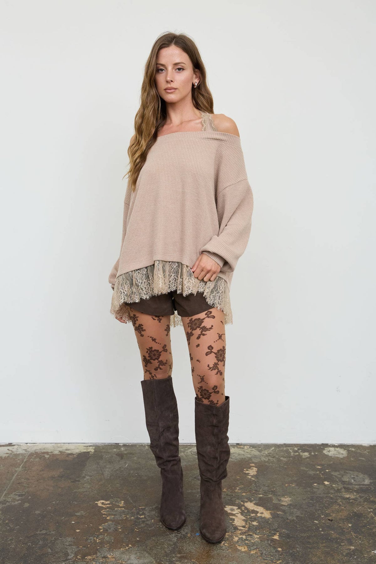 LAYERED HALTER LACE NECK OFF-SHOULDER KNIT TOP
