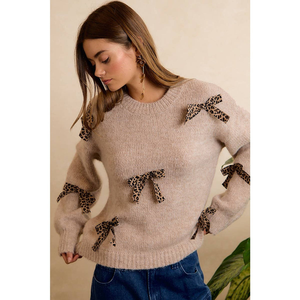 LEOPARD BOW ACCENT SOFT KNIT PULLOVER SWEATER
