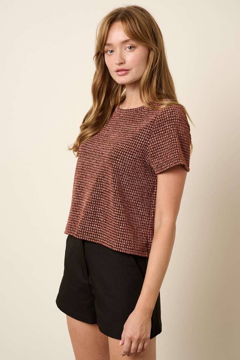 T10373B - GEO PATTERN METALLIC SHORT SLEEVE TOP