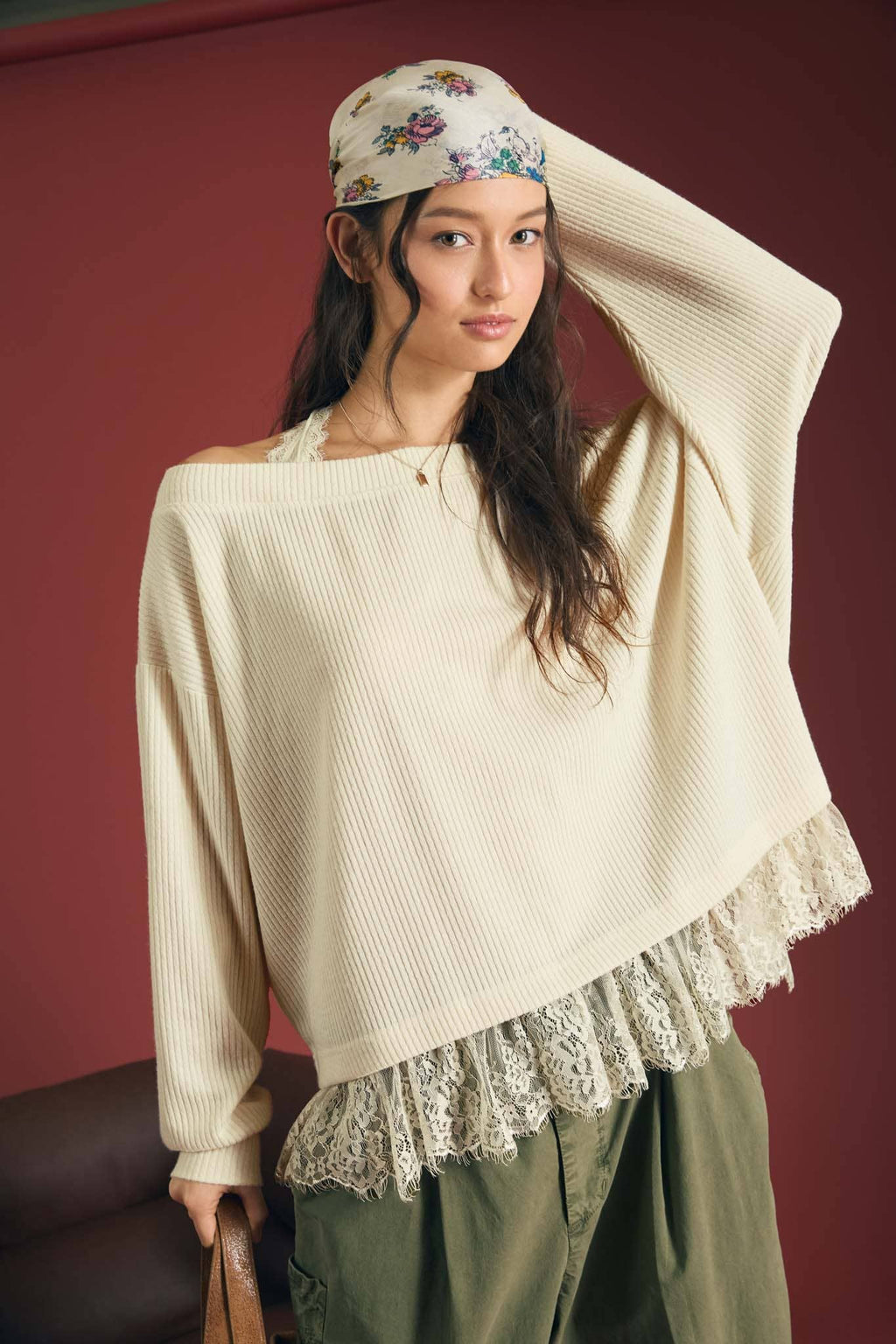 LAYERED HALTER LACE NECK OFF-SHOULDER KNIT TOP