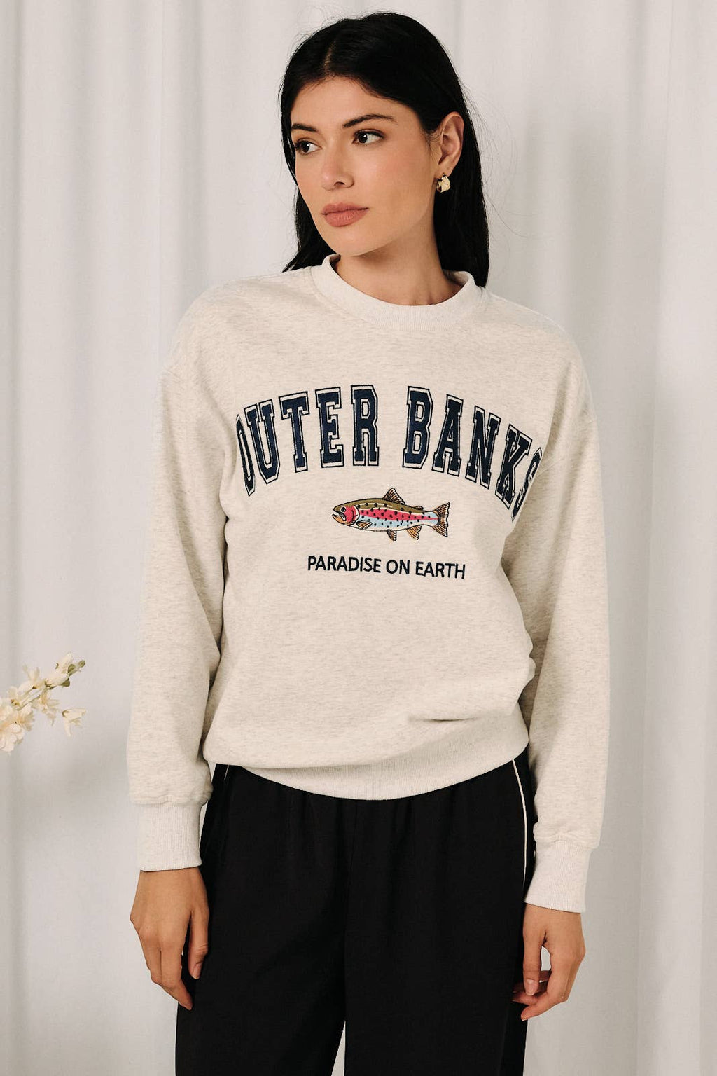 Outer Banks Fish Graphic Embroidered Crewneck Sweatshirt