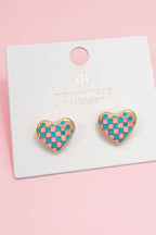 Checkered Enamel Heart Stud Earrings | 40E511