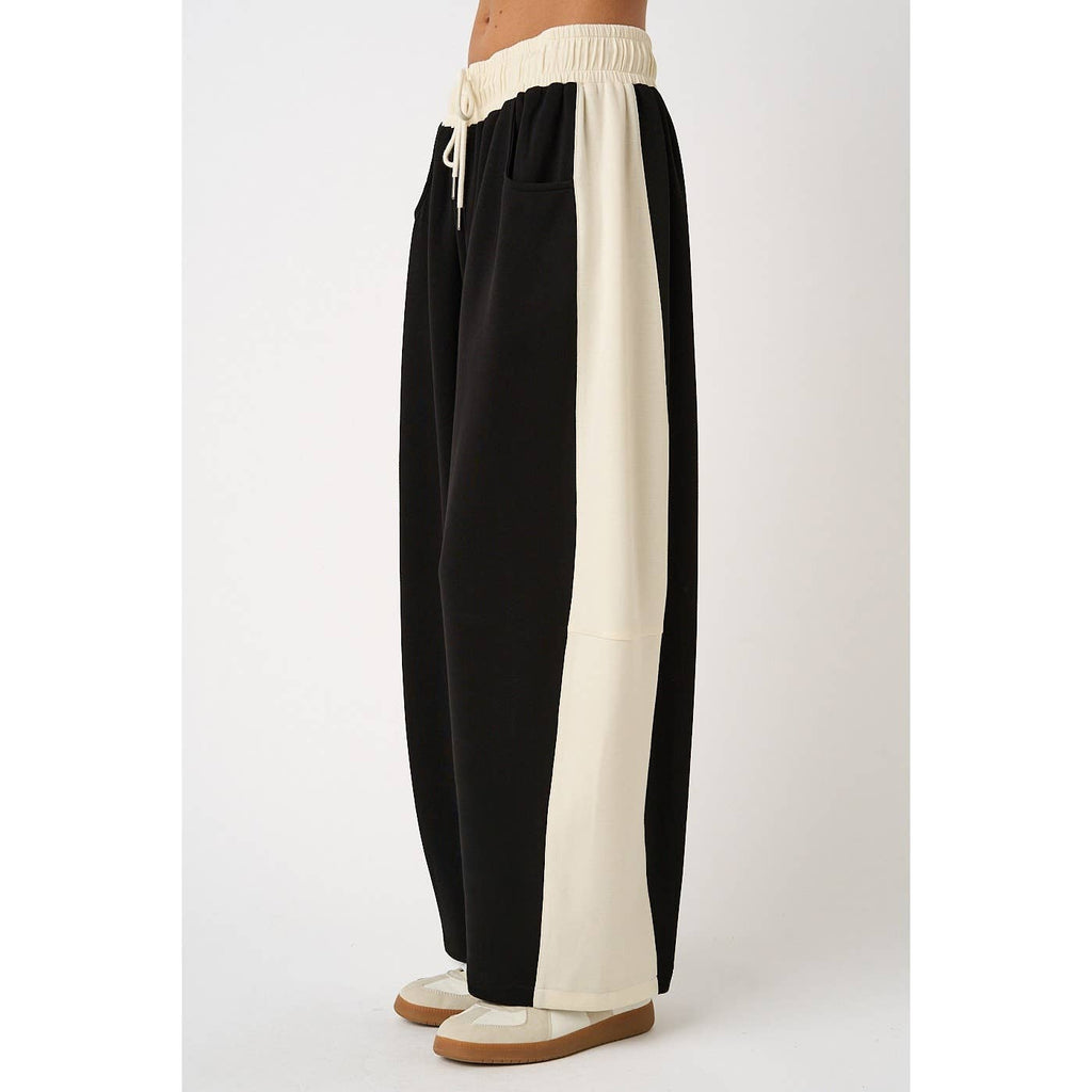 CLOUD KNIT CONTRAST STRIPE BARREL LEG LOUNGE PANTS