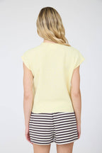 RAW EDGE SLEEVELESS LIGHTWEIGHT CARDIGAN