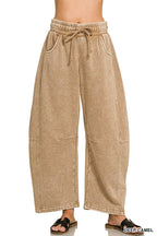 Barrel Leg Washed Sweatpants w/ Pockets