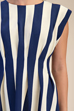 Round Neck Waist Pleated Mini Dress