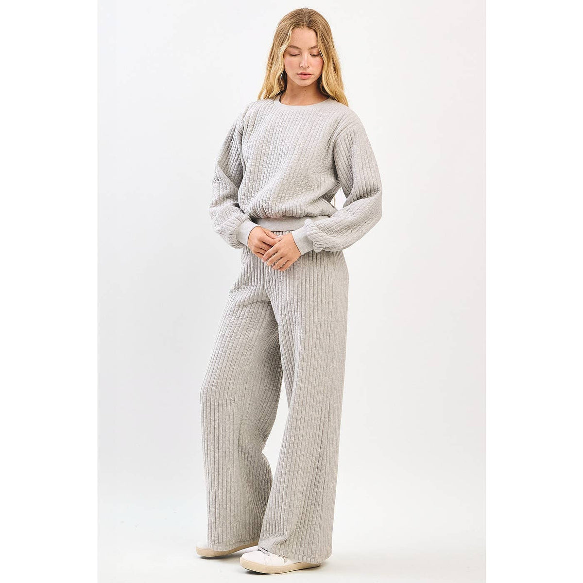 QUILTED CREW NECK SWEATSHIRT AND PANTS SET