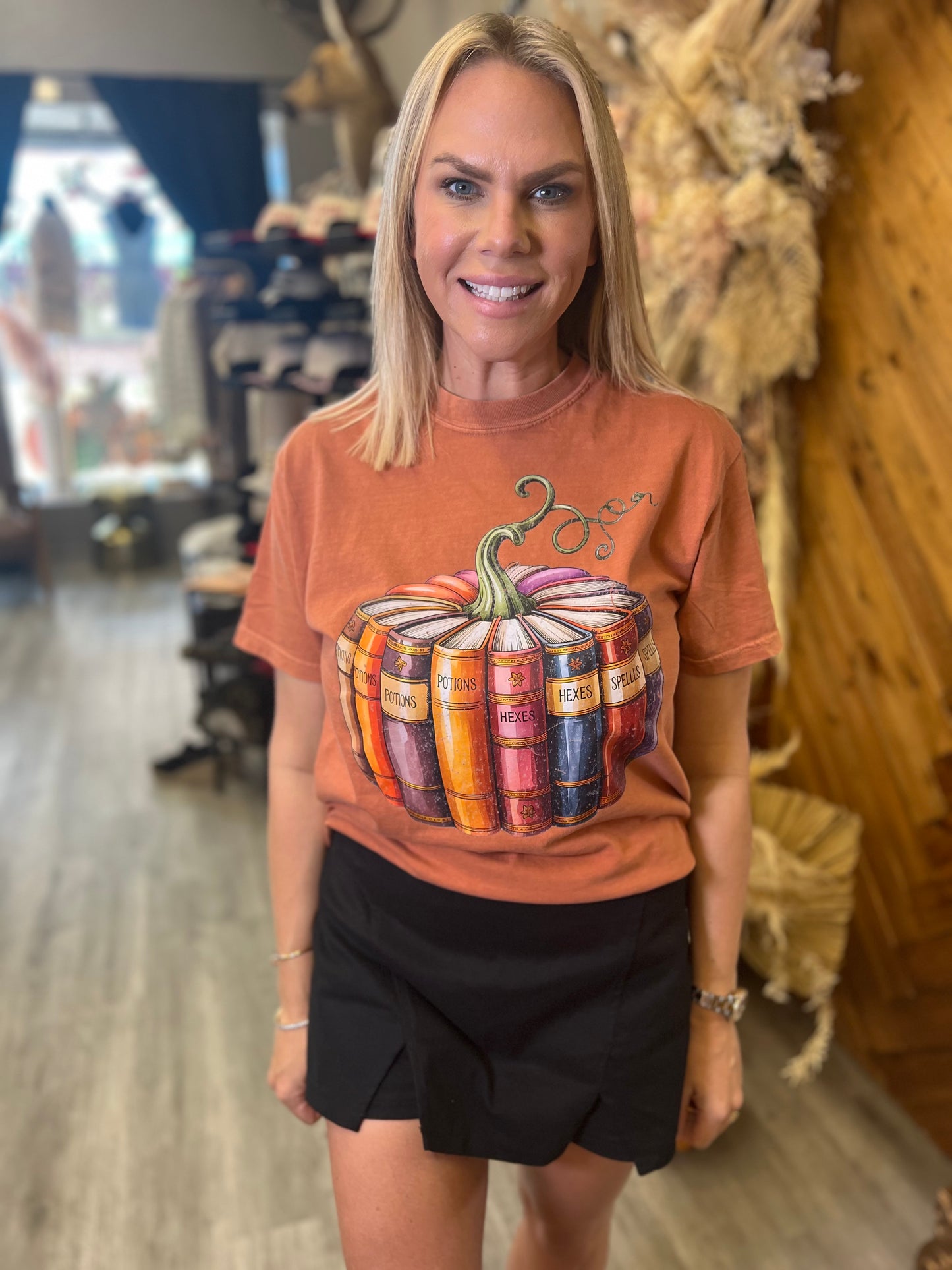 Book Girlie Tee
