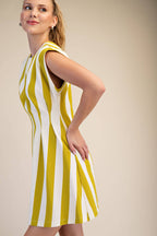 Round Neck Waist Pleated Mini Dress