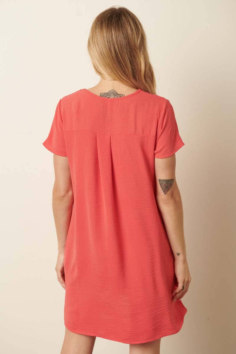 CD1565-AIRFLOW V-NECK SHORT SLEEVE SHIFT DRESS