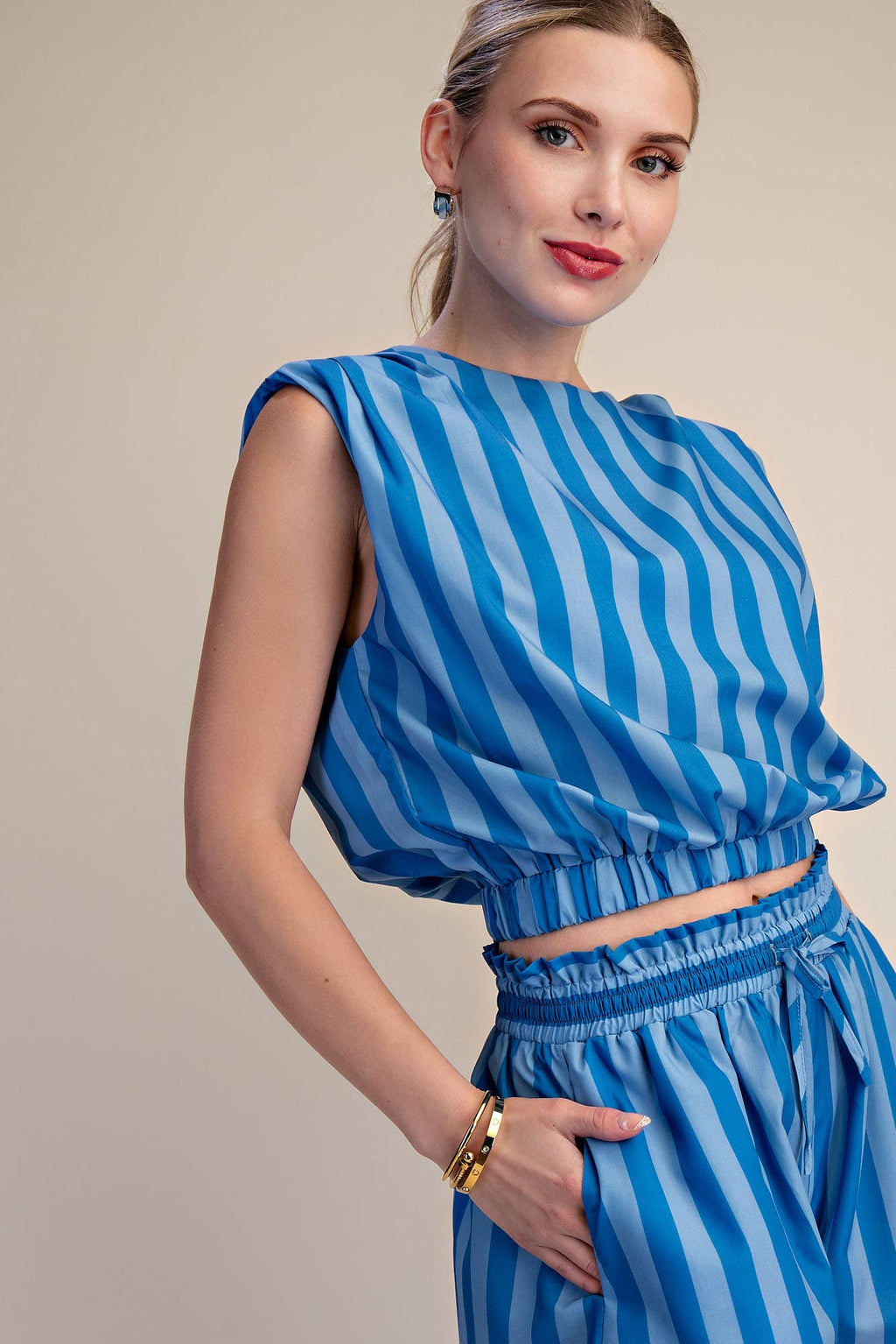 Stripe Top With Padded Shoulder and Elastic Waist