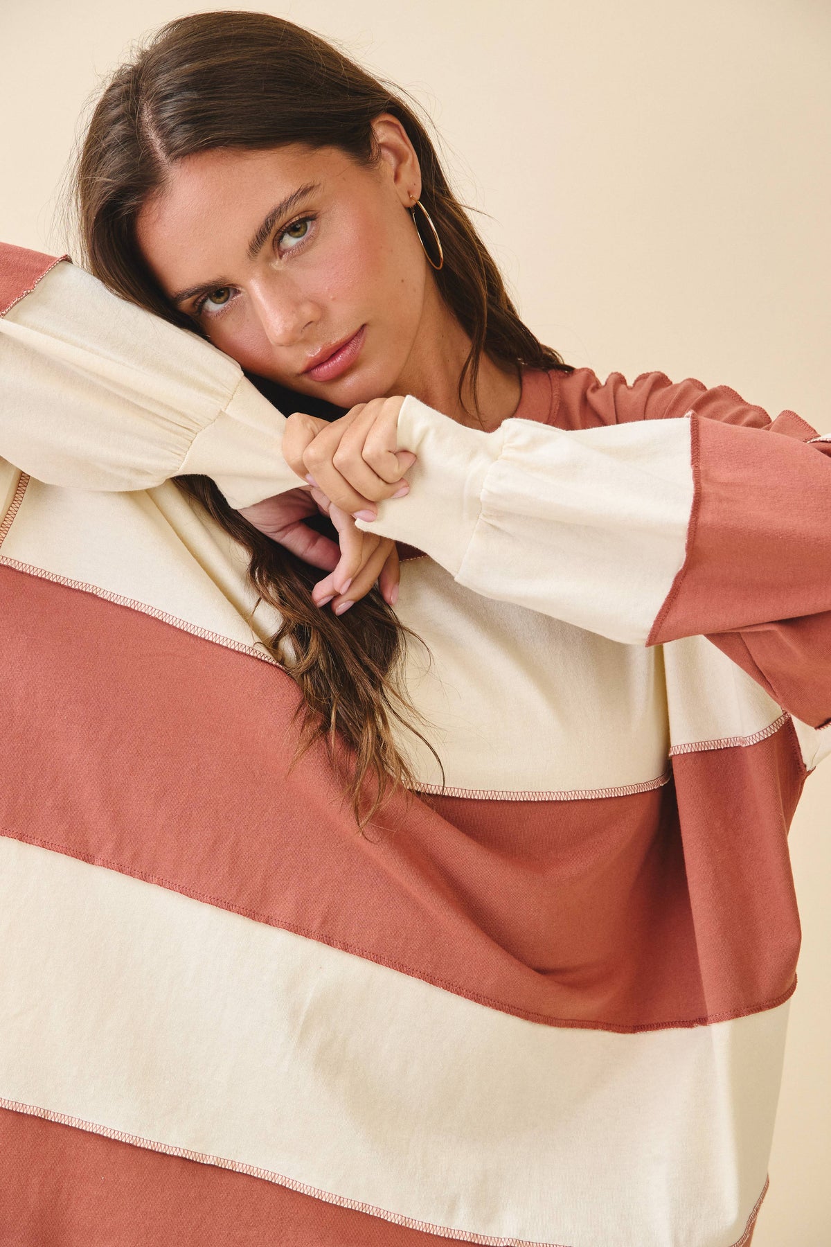8551GN Contrast Panel Long Sleeve Slouchy Pullover 1