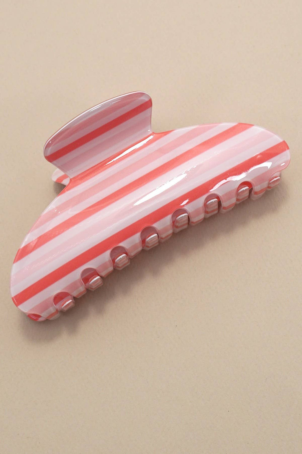 JUMBO STRIPE PLAID OVAL HAIR CLAW CLIPS | 40H1069