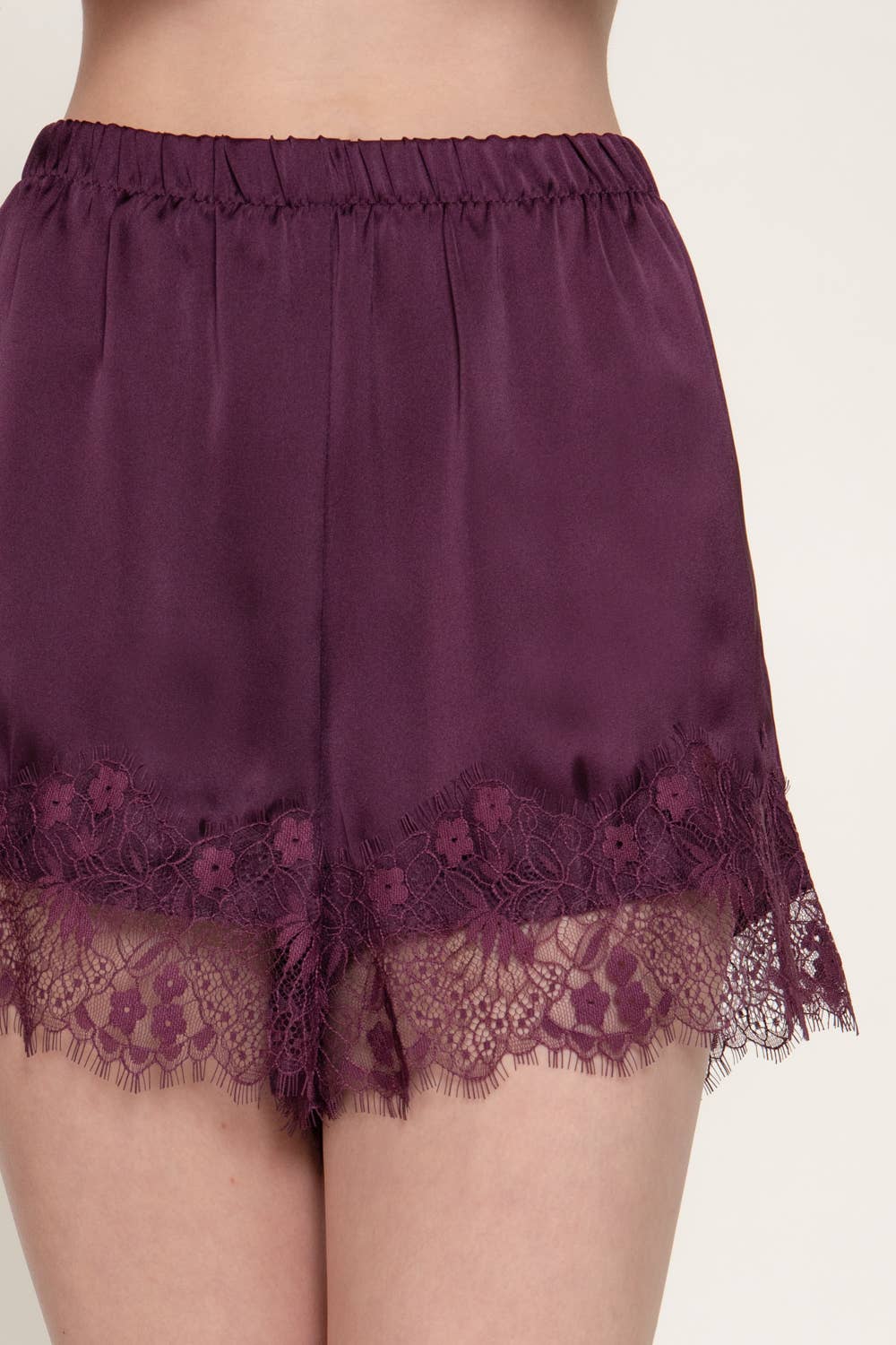 Waistband Lace Trim Hem Satin Shorts